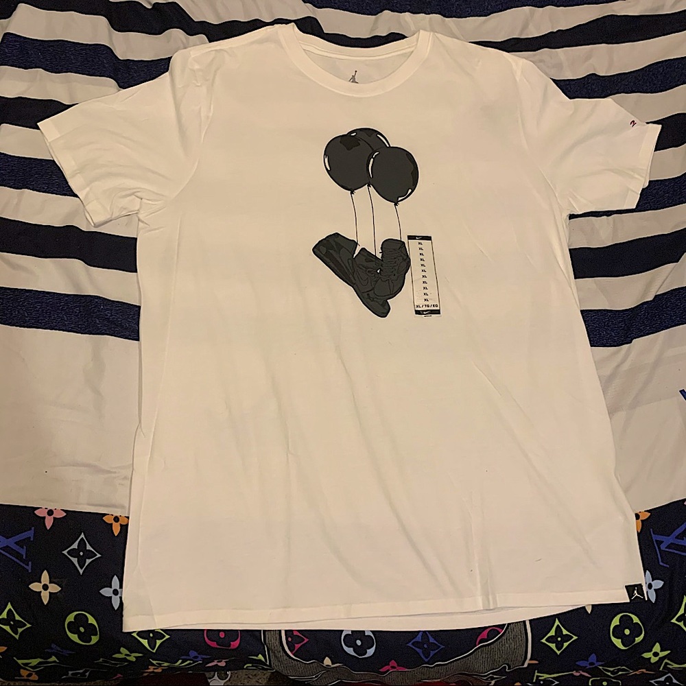 Rare Jordan 2015 Birthday Balloon Tee NWT